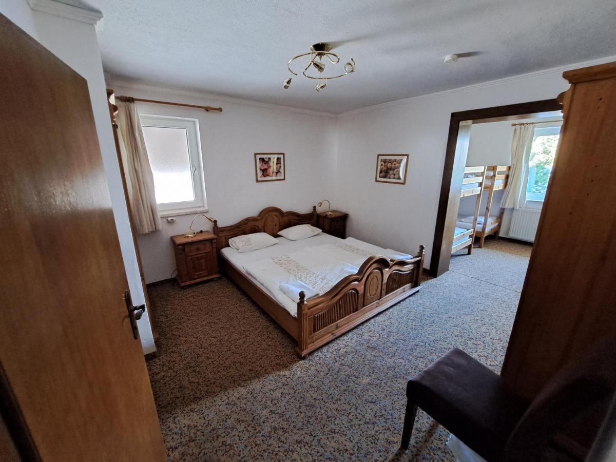 Blue Mountain Hotel Африц Екстериор снимка