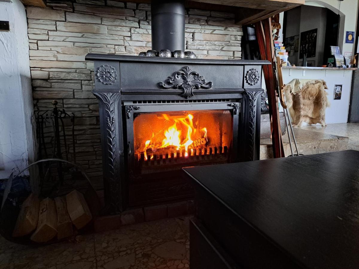 Blue Mountain Hotel Африц Екстериор снимка
