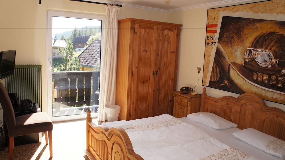 Blue Mountain Hotel Африц Екстериор снимка